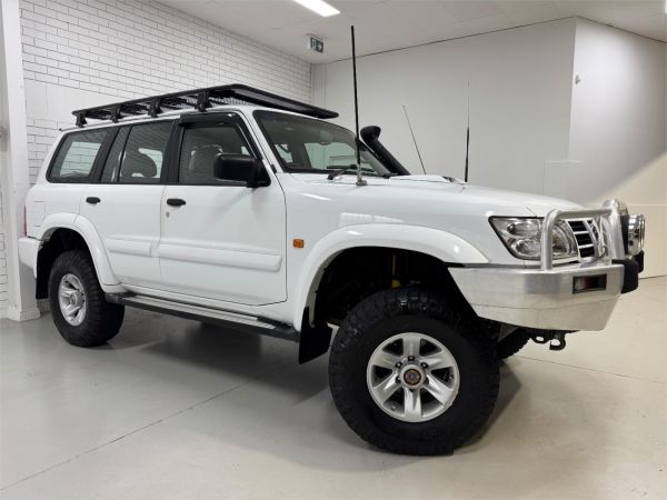 2003 NISSAN PATROL 4D WAGON GU III ST-L (4x4) image