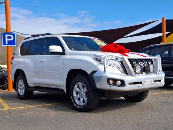 2014 Toyota Landcruiser Prado Wagon KDJ150R MY14 GXL image