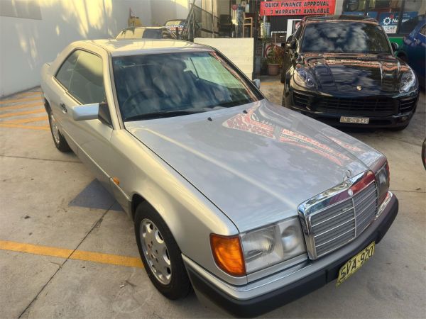 1992 MERCEDES BEN BENZ COUPE 2 DOORS 5 SEATS W124 320CE image