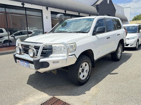 2018 Toyota Landcruiser Wagon VDJ200R GX image