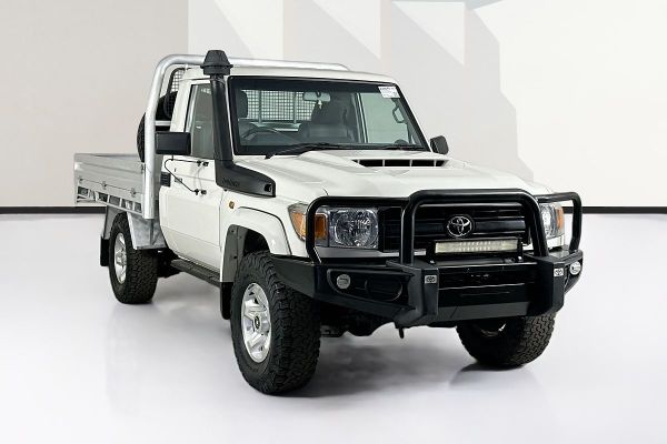 2018 Toyota LANDCRUISER GX (4x4) VDJ79R 4X4 image