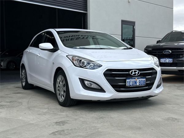 2015 Hyundai i30 Hatchback GD3 Series II MY16 Active image