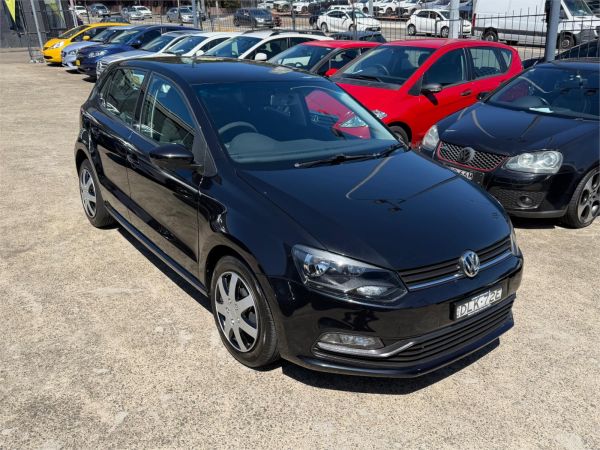 2016 VOLKSWAGEN POLO 5D HATCHBACK 6R MY17 66 TSI TRENDLINE image
