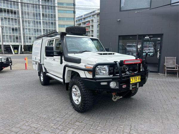 2020 TOYOTA LANDCRUISER DOUBLE C/CHAS VDJ79R GXL (4x4) image