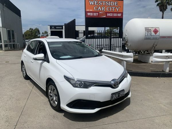 2016 Toyota Corolla ZRE182R MY15 Ascent White 7 Speed CVT Auto Sequential Hatchback image