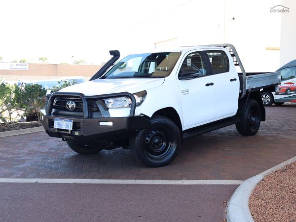 2022 Toyota Hilux SR Auto 4x4 Double Cab image