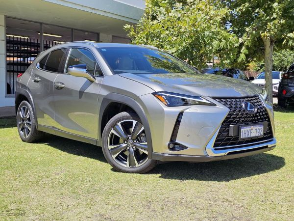 2023 Lexus UX UX250h Luxury Auto 2WD image