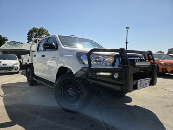 2018 Toyota Hilux GUN126R SR Double Cab White 6 Speed Sports Automatic Cab Chassis image