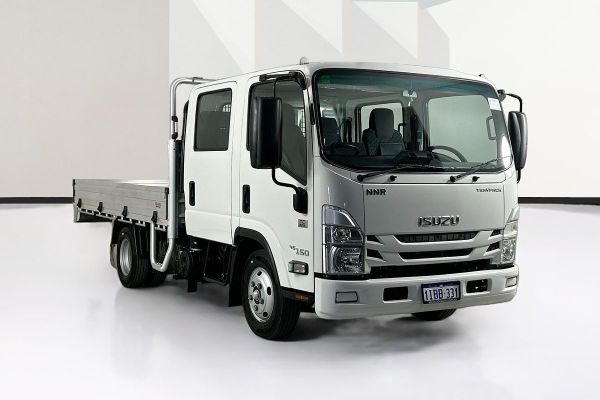 2023 Isuzu NNR 45-150 CREW IFS TRAYPACK NH MY21 REAR WHEEL DRIVE image