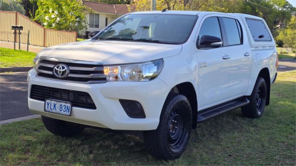 2015 TOYOTA HILUX DUAL CAB UTILITY GUN136R SR HI-RIDER image