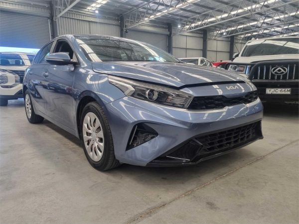 2021 Kia Cerato Hatchback BD MY22 S image