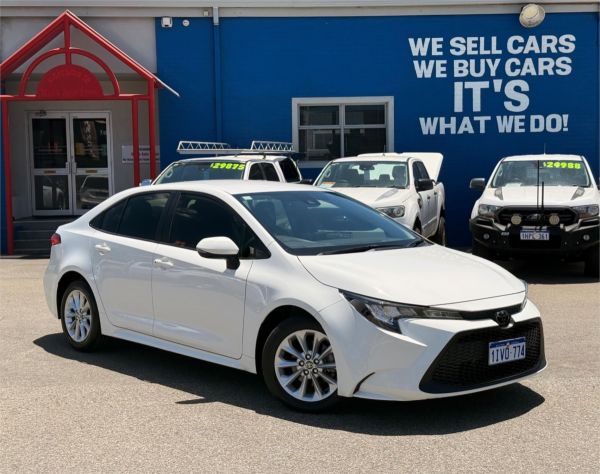 2020 Toyota Corolla Sedan MZEA12R Ascent Sport image