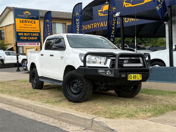 2019 Toyota Hilux Utility GUN126R SR image