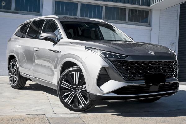 2025 MG QS Essence Auto AWD MY25 image