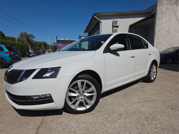 2019 SKODA Octavia Liftback NE MY20.5 110TSI image