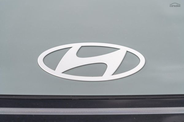 2025 Hyundai Kona SX2.V2 Premium image
