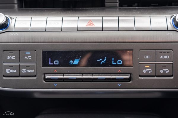 2025 Hyundai Kona SX2.V2 Premium image