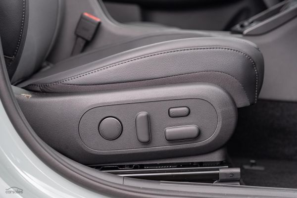 2025 Hyundai Kona SX2.V2 Premium image