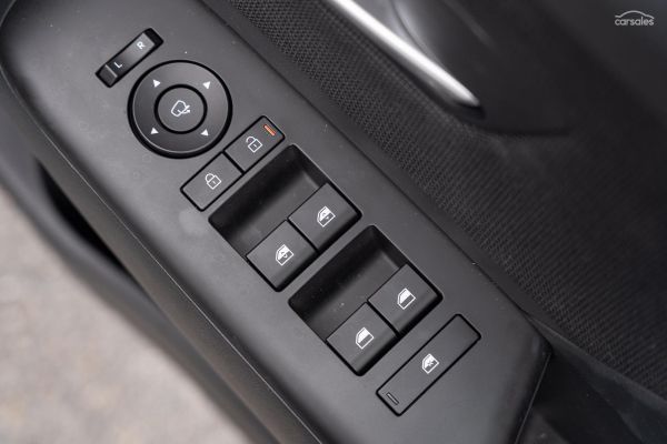 2025 Hyundai Kona SX2.V2 Premium image