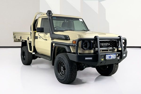 2025 Toyota LANDCRUISER 70 SERIES LC79 GXL + DIFF LOCKS VDJL79R 4X4 image