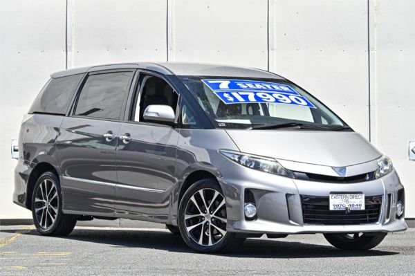 2014 Toyota Estima Wagon image