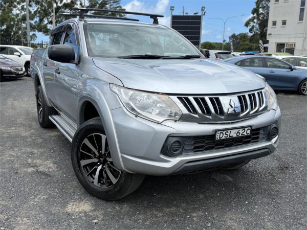2015 MITSUBISHI TRITON DOUBLE CAB UTILITY MN MY15 GLX (4x4) image