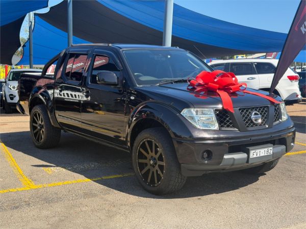 2010 Nissan Navara Utility D40 ST image