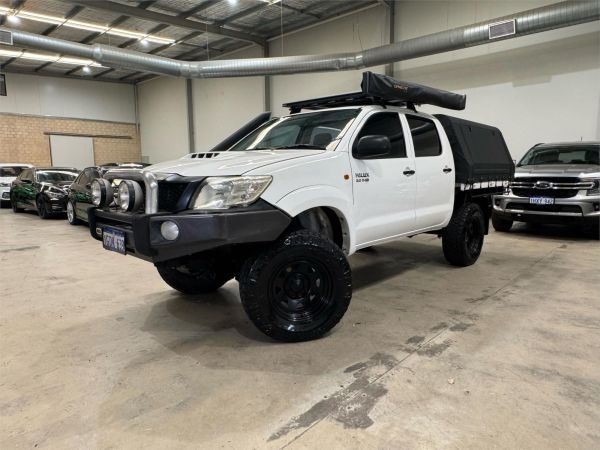 2013 TOYOTA HILUX DUAL CAB P/UP KUN26R MY12 SR (4x4) image