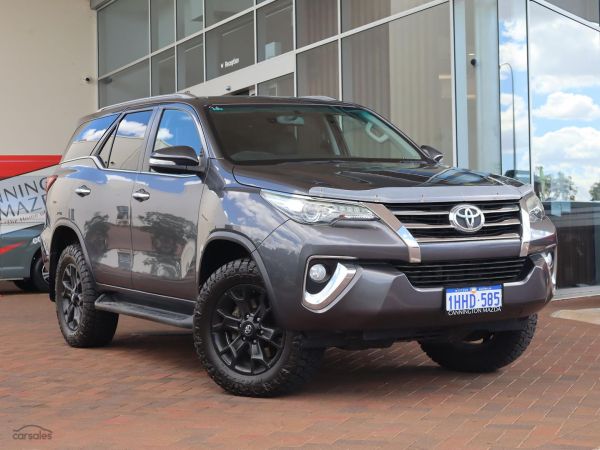 2015 Toyota Fortuner Crusade Auto 4x4 image