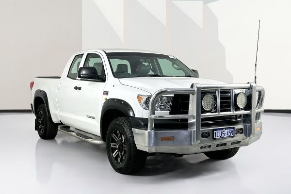 2013 Toyota Tundra (4x4) image