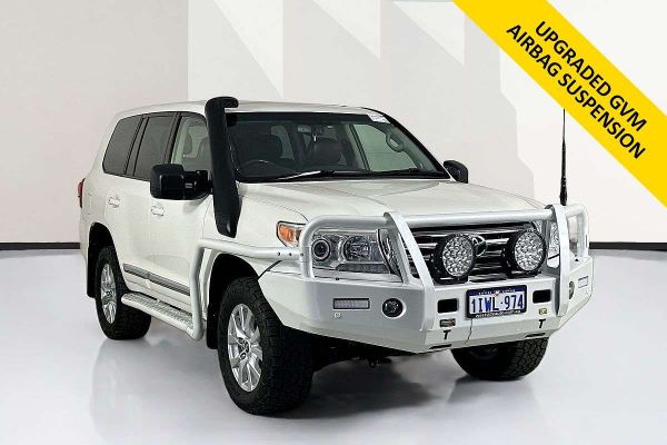 2014 Toyota LANDCRUISER SAHARA (4x4) VDJ200R MY13 image