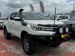 Image for 2018 TOYOTA HILUX DUAL CAB UTILITY GUN126R MY17 SR5 (4x4)