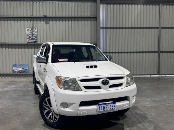 2005 Toyota Hilux Utility KUN26R MY05 SR5 image