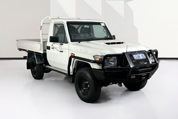 2018 Toyota LANDCRUISER WORKMATE (4x4) VDJ79R MY18 4X4 image