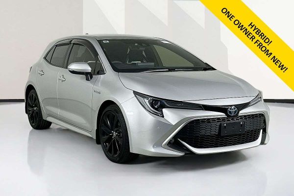 2019 Toyota COROLLA ZR HYBRID ZWE211R image