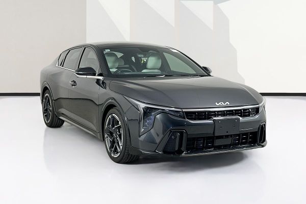 2025 Kia K4 GT-LINE CL4m MY25 image