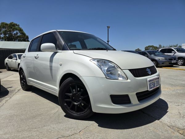 2010 Suzuki Swift RS415 White 4 Speed Automatic Hatchback image