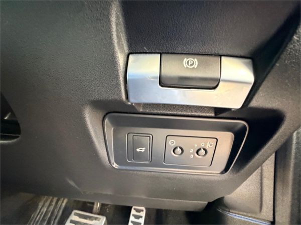 2019 Land Rover Discovery Sport Wagon L550 20MY D150 R-Dynamic S image