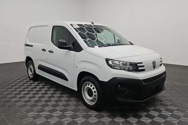 2026 Peugeot Partner Pro K9 SWB Low Roof image