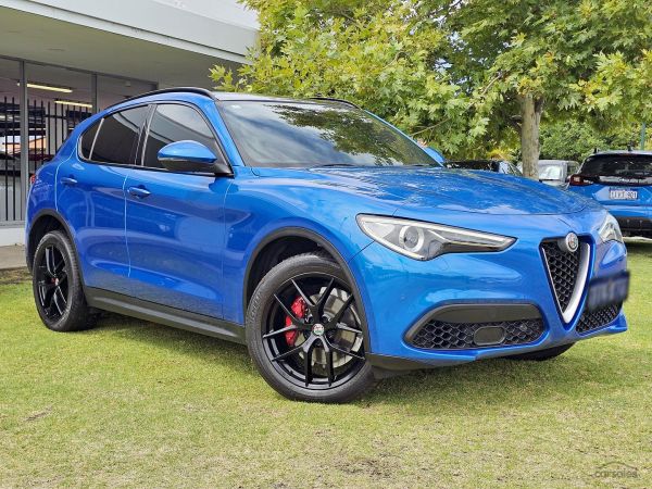 2018 Alfa Romeo Stelvio Ti Auto AWD image