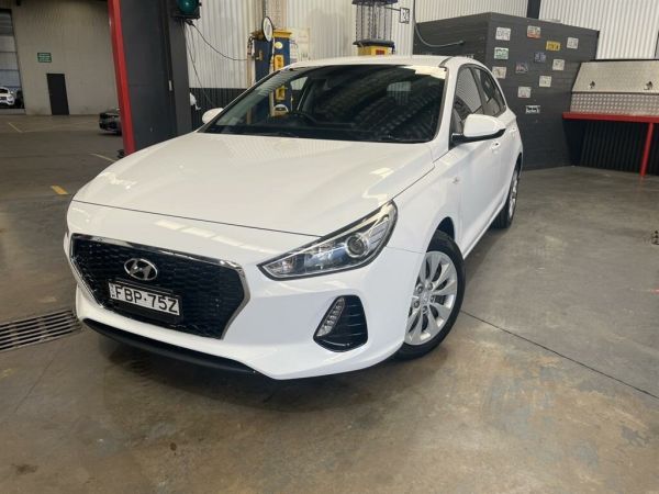 2018 Hyundai i30 PD Go White 6 Speed Auto Sequential Hatchback image