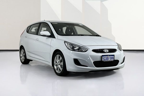 2019 Hyundai ACCENT SPORT RB6 MY19 image