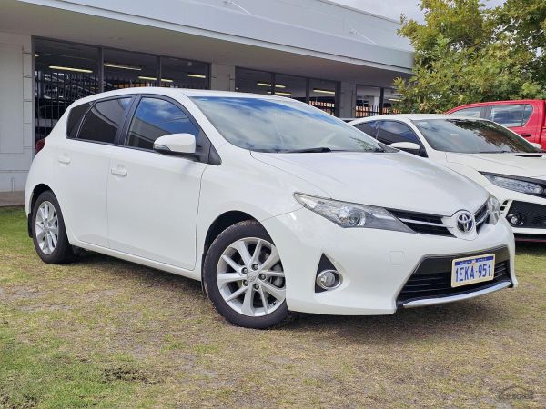 2013 Toyota Corolla Ascent Sport Auto image