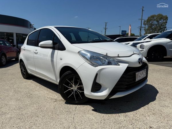 2017 Toyota Yaris Ascent Auto image