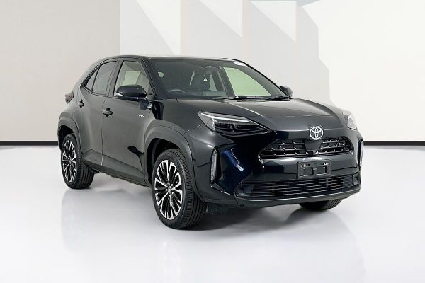 2024 Toyota YARIS CROSS URBAN HYBRID MXPJ10R image