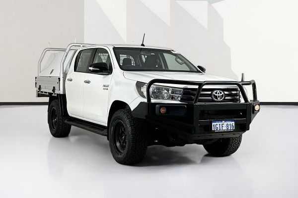 2017 Toyota HILUX SR (4x4) GUN126R MY17 4X4 image