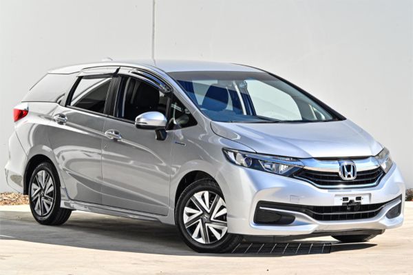 2018 Honda Fit Shuttle Wagon F image