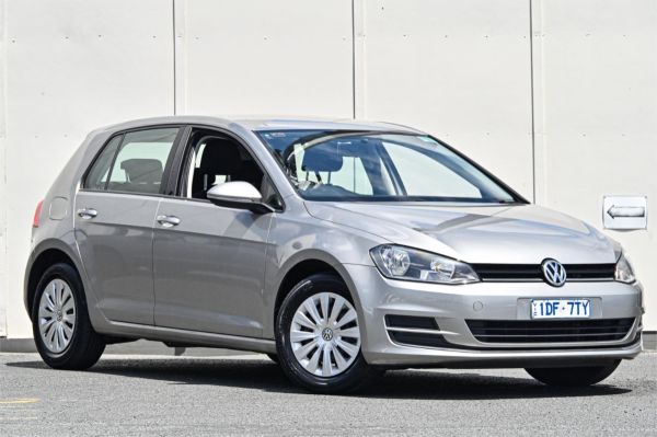 2015 Volkswagen Golf Hatchback VII MY15 90TSI image