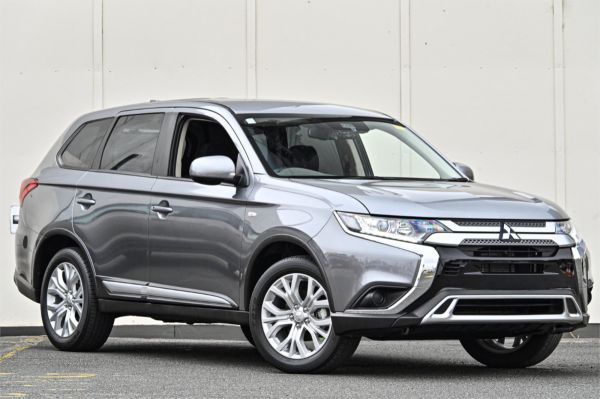 2020 Mitsubishi Outlander Wagon ZL MY21 ES image