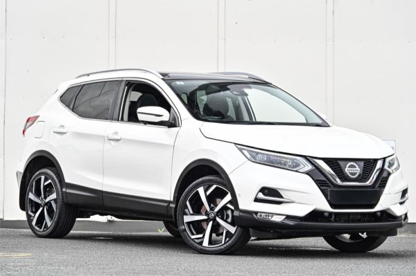 2018 Nissan QASHQAI Wagon J11 Series 2 N-TEC image